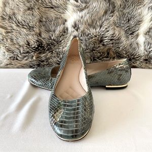 Vince Camuto size 7
